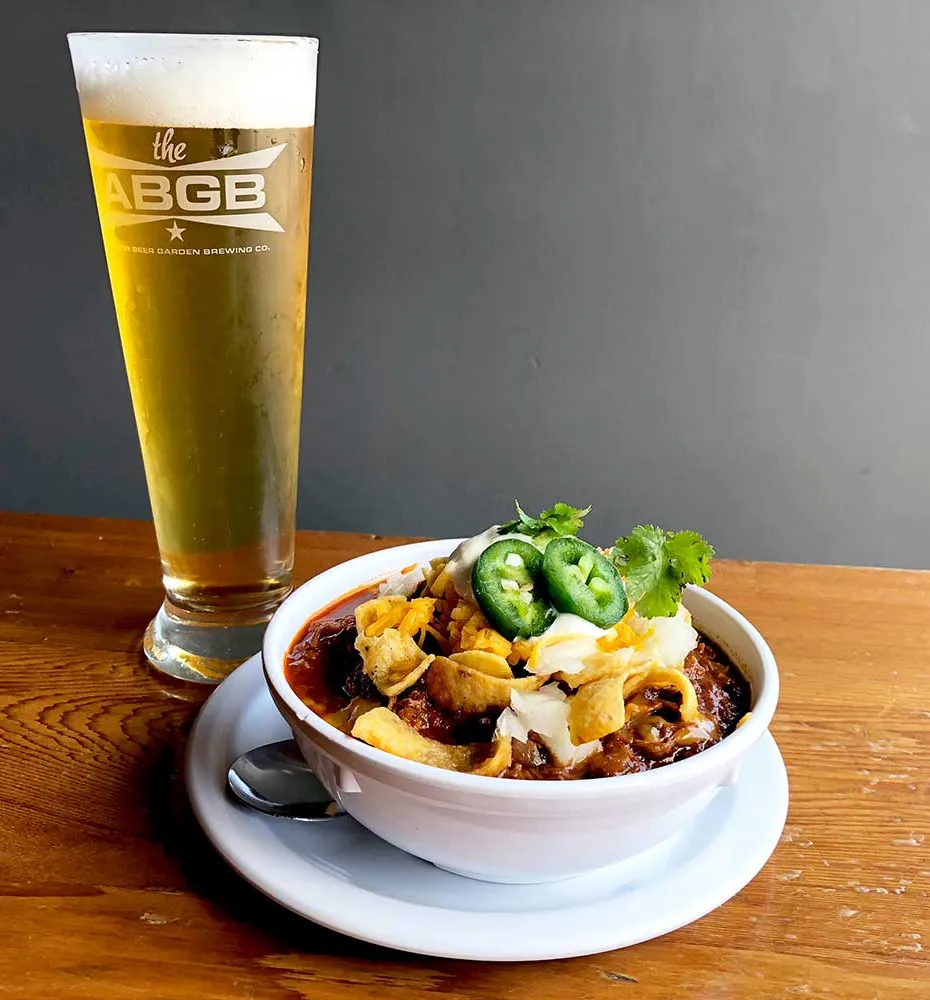 Helles Chili bij Austin Beer Garden Brewing' title='Brouwerijen serveren heerlijke biersoepen