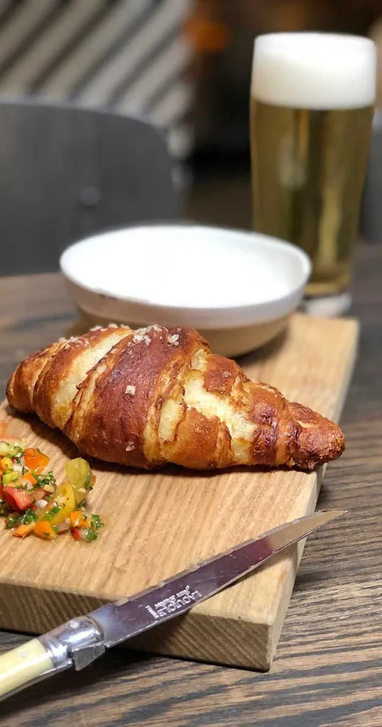 ブルワーズテーブル ブルワリーブランチ' title='きっと気に入る 13 のビール醸造所ブランチ