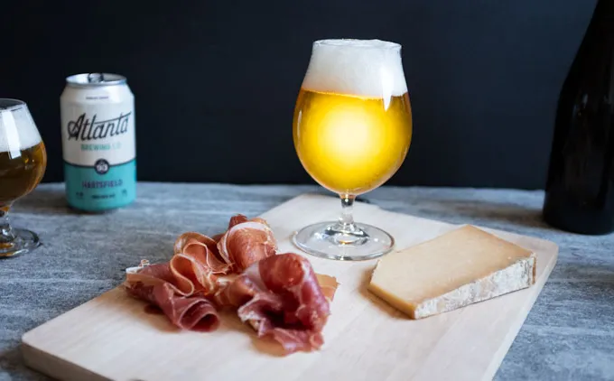 Cheddar en Pale Ale' title='Hoe u een winterbierkaas kunt hosten
