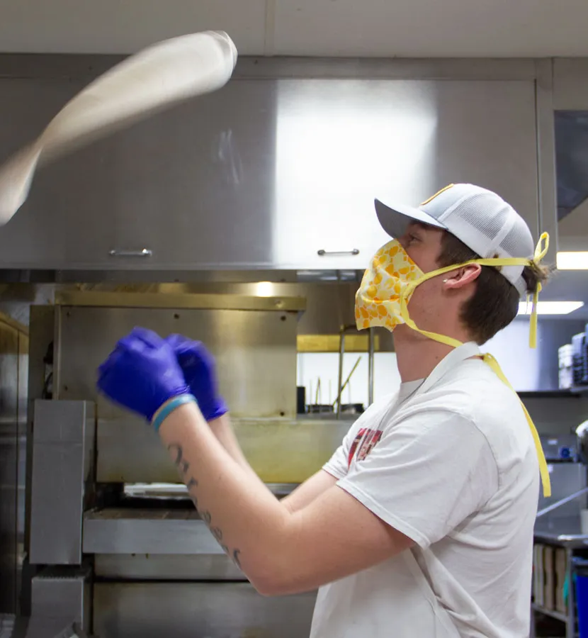 Beer Infused Pizza Dough | Short’s Brewing Co.' title='A sörrel átitatott pizzatészta tökéletes párosítás a sörfőzdében