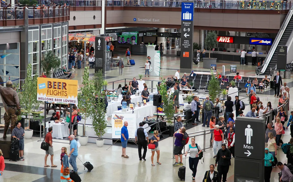 Leitfaden für Bierliebhaber zum internationalen Flughafen Denver