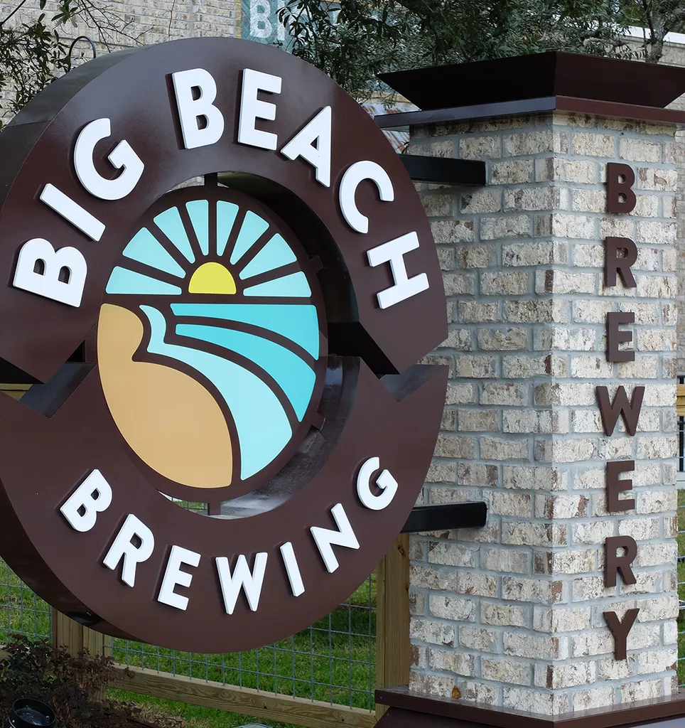 stort strandbryggeri' title='The Rising Tide of Alabamas Gulf Coast Craft Breweries