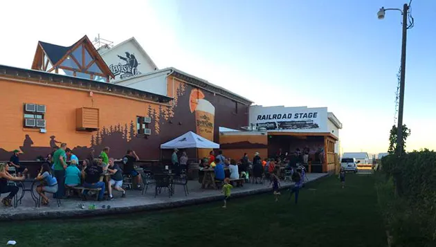 クラフトビール イエローストーン ティトン' title='イエローストーンとグランドティトンでクラフトビールを探す