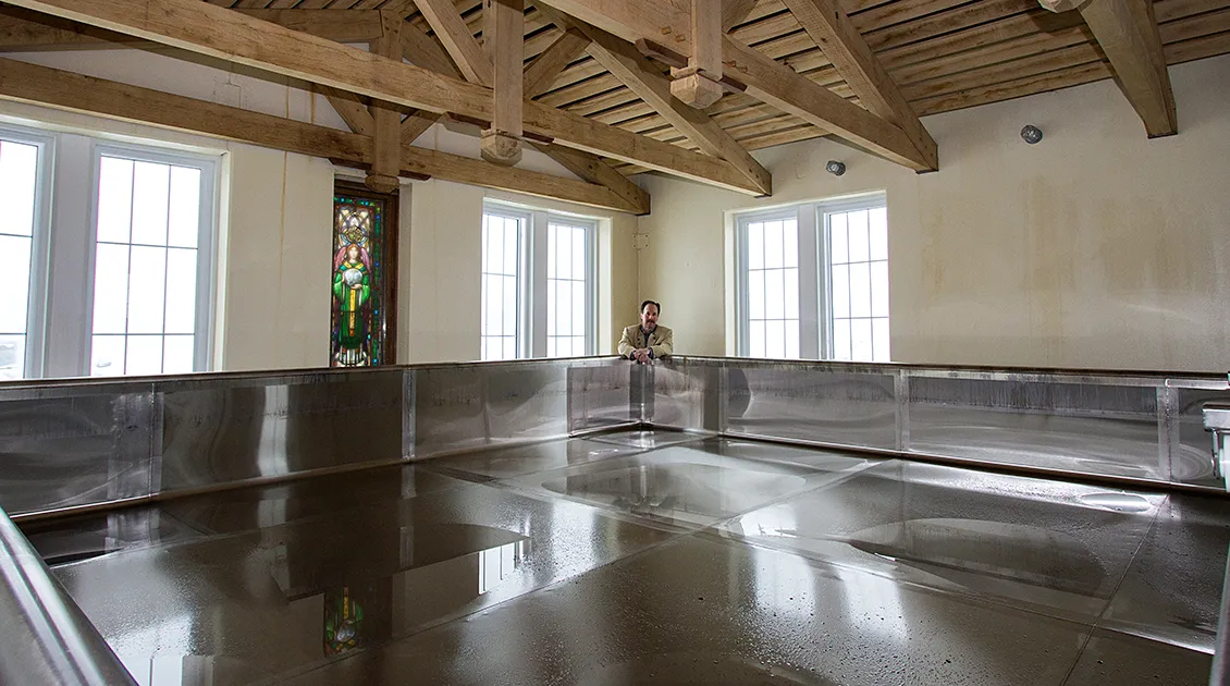 Nieuw Glarus-koelschip' title='Wat oud is, is nieuw: Coolships in American Craft Brewing