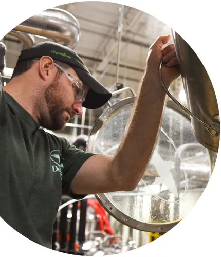 Dogfish_댄 웨버' title='Craft Brewers가 좋아하는 테일게이트 맥주를 공유합니다.