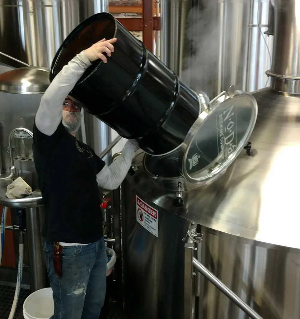 노다 양조 홉케이크' title='왜 일년 내내 특별 출시 맥주를 구입할 수 없나요?