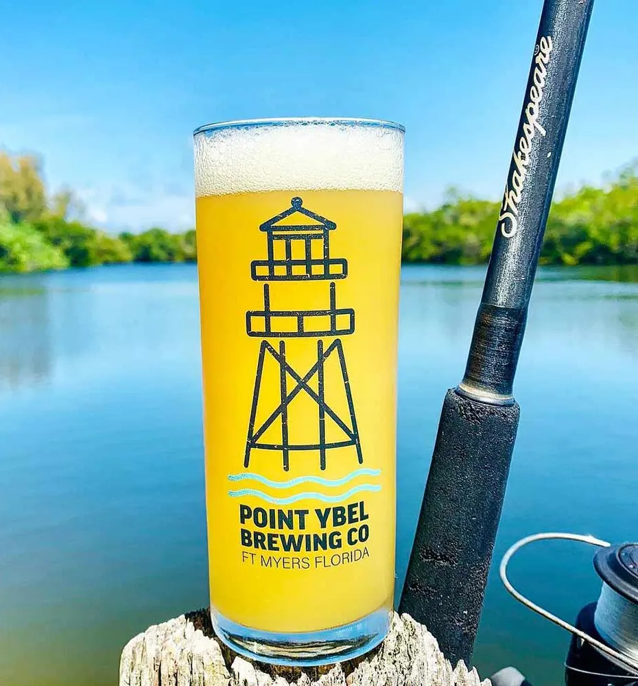 punkt ybel suröl' title='Southwest Floridas ölscen är lika solig som dess prognos