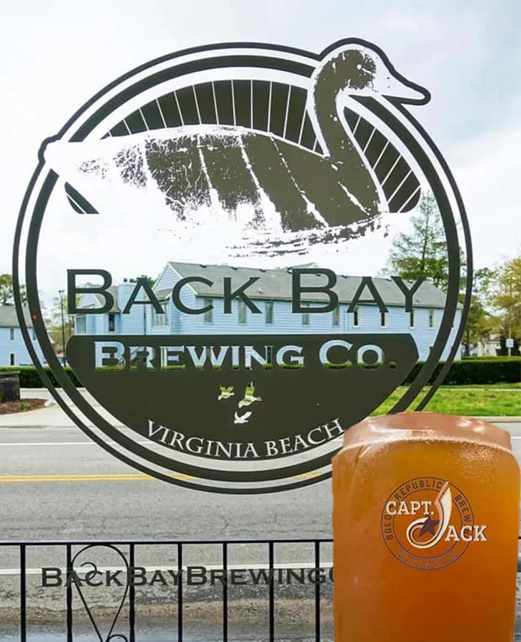 Capt Jack Beer Back Bay' title='Tochter des Fallen Marine kreiert Bier, um das Desert Storm War Memorial zu finanzieren
