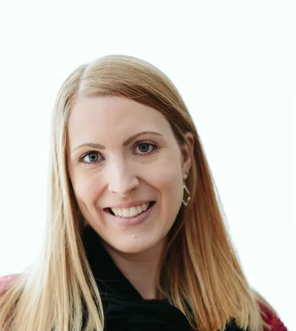 High Wire Hop: de Harvest Time Balancing Act