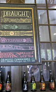 Jester King kézműves sörfőzde: Farmhouse Brewing Texas Hill Countryban' title='Parasztházi sör: A rusztikus találkozás a kitűnően