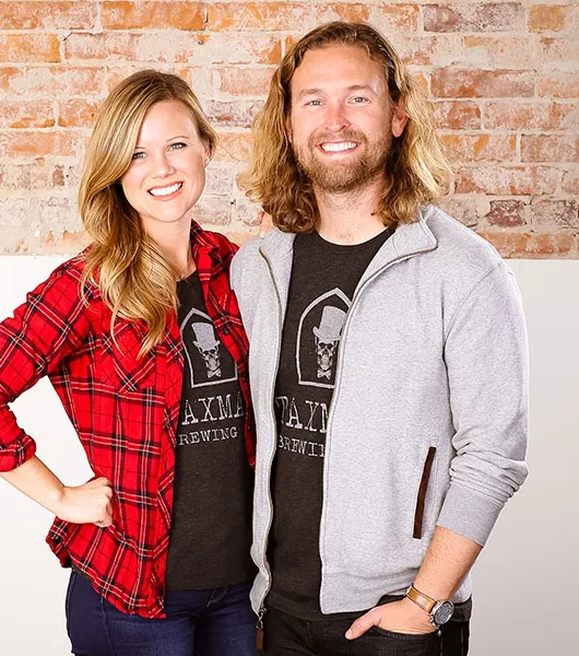 Skattemann' title='Par deler råd om å drive et bryggeri og en virksomhet