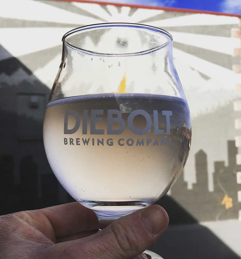 Diebolt Brewing kemény seltzer' title='A kézműves sörfőzők felfedezhetik a Hard Seltzers körüli filozófiai vitákat