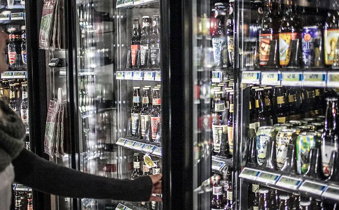 Birrerie artigianali, negozi di birre specializzate. Elimina l'erba cattiva; Altri birrifici si ritirano dal Funkatorium Invitational