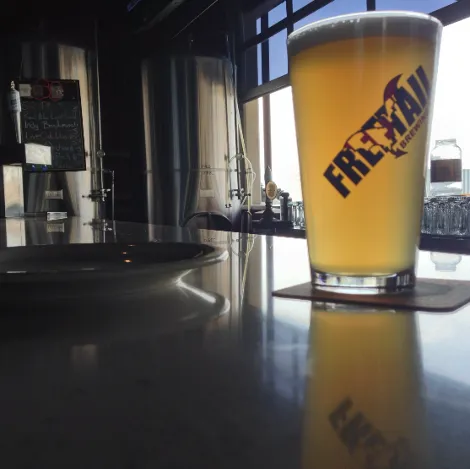 A Freetail Brewing megvitatja a második helyet és a forgalmazást