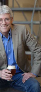 Tom McCormick' title='Californië Craft Brewers Assoc. Directeur: ‘Weet wie jouw bier brouwt’