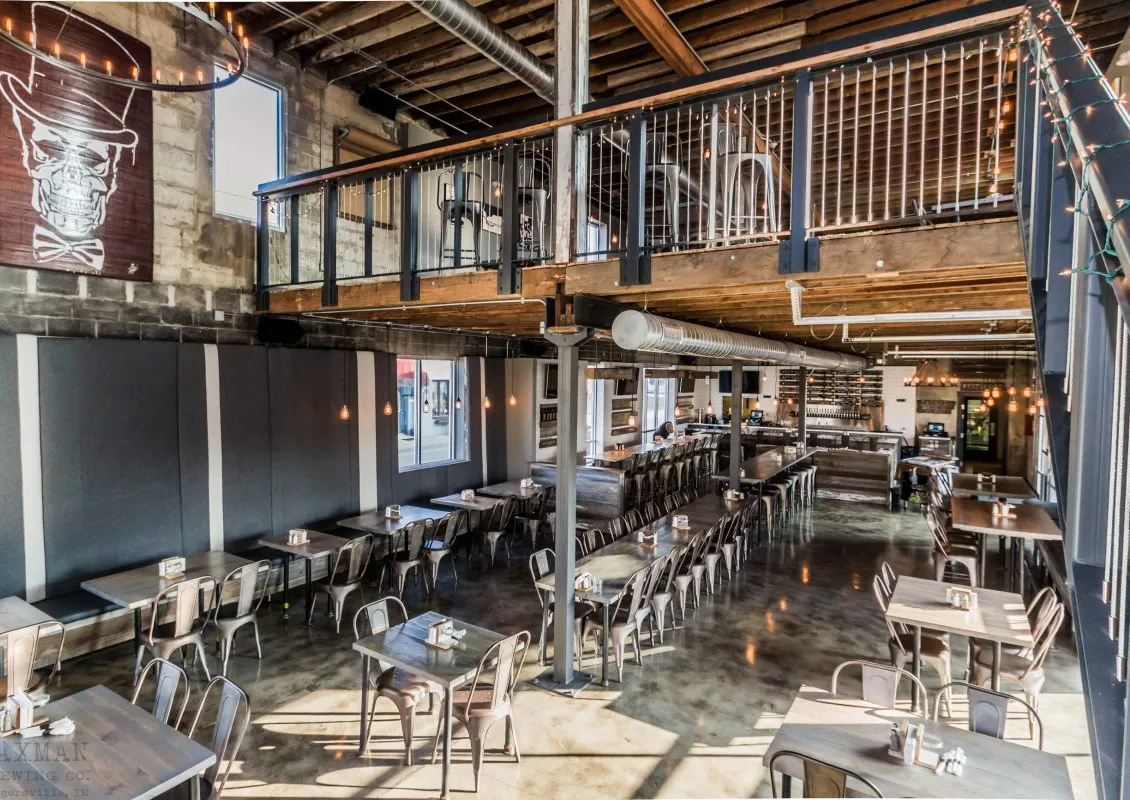 taxman söröző bargersville taproom' title='A Taxman Brewing belga hangulatot hoz Central Indianaba