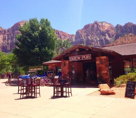 ザイオン キャニオン ブルー パブ