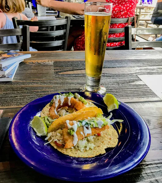 Alaro Fish Tacos' title='Alaro Brewing ser ut i framtiden samtidigt som han hedrar platsens bryggning förflutna