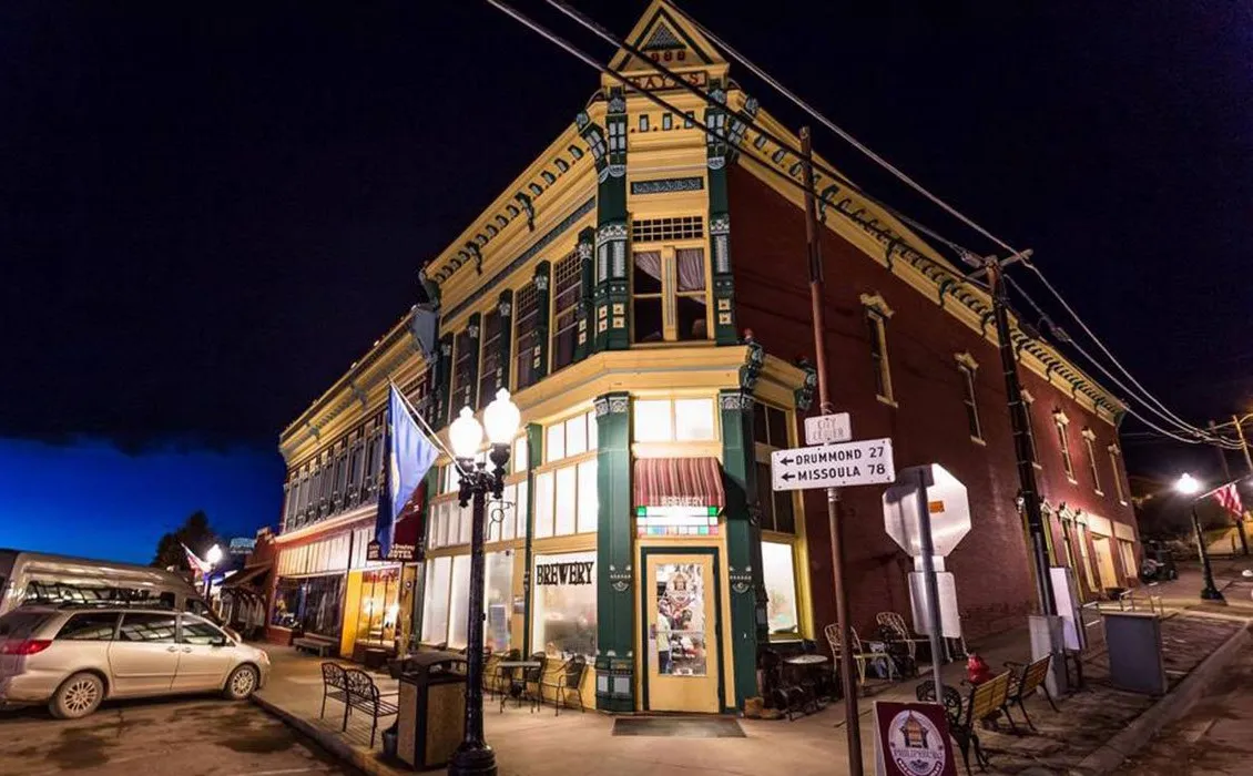 Cervecería Philipsburg' title='Philipsburg Brewing: elaboración de cerveza local en una encantadora ciudad de Montana