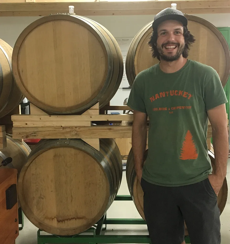 Adam Goodwin Fermenterie de Charles Town' title='Charles Towne Fermentory : construire une source de bière dans le quartier