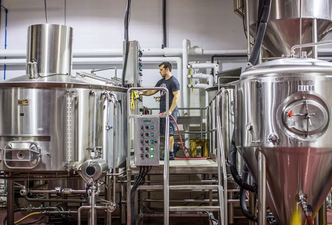 Brassage de bières de style allemand chez KC Bier Co' title='Comment nous brassons : KC Bier Co. équilibre tradition et innovation