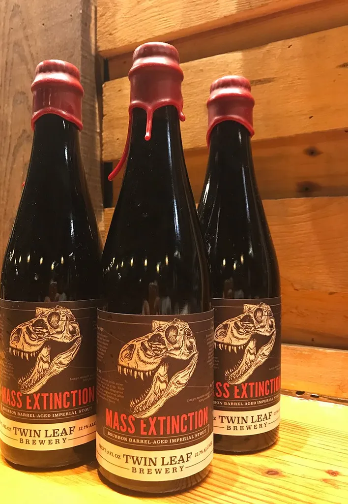 Twin Leaf Brewing Massensterben' title='„Massenaussterben“ der Bienen und „Bier weil“ in der Twin Leaf Brewery in Asheville