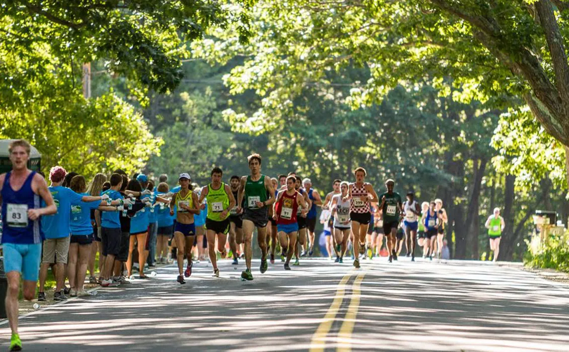 The Beach to Beacon 10k handler om mer enn å løpe for verftsbrygging