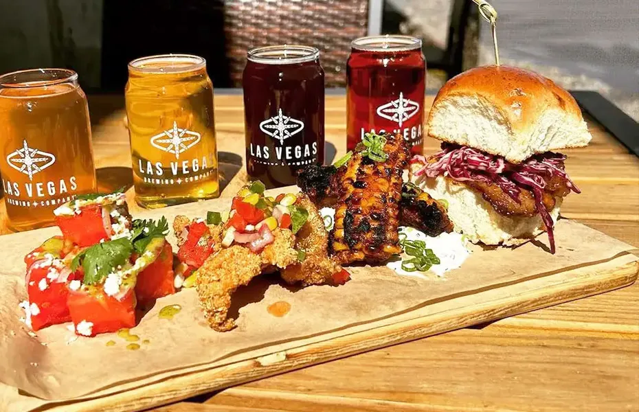 Schnupperflug für Bier und Essen in Las Vegas' title='Vegas (Bier) Baby!