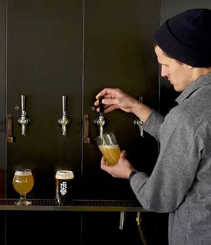 North Fork-Biere werden ausgeschenkt' title='Nicht nur Wein: The North Fork wird zum Bierziel