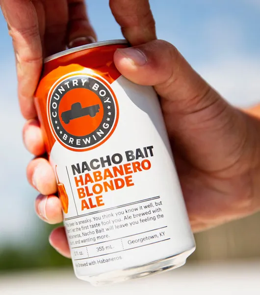country boy nacho appât habanero bière blonde en canette' title='Les bières épicées prennent feu