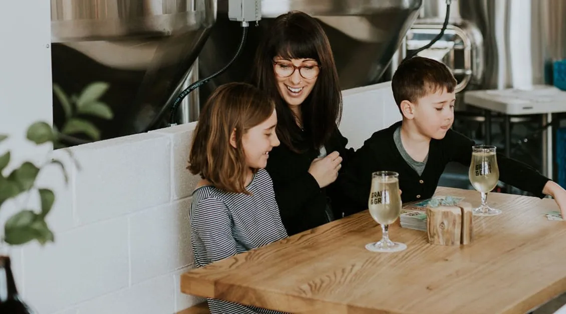 Fra flasker til øl: Hvordan tre mødre former håndværkskultur