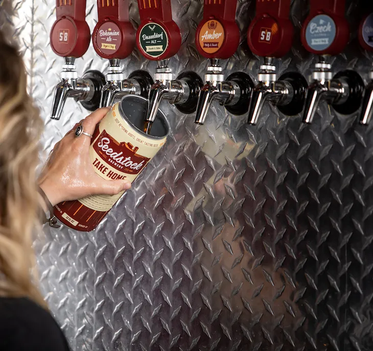 Seedstock Brewery lanza dos nuevas cervezas estilo checo y una temporada de granja