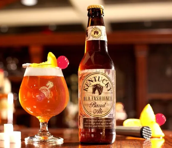 Een iconische cocktail opnieuw uitgevonden: Kentucky Old Fashioned Barrel Ale zomerse seizoensbier debuteert