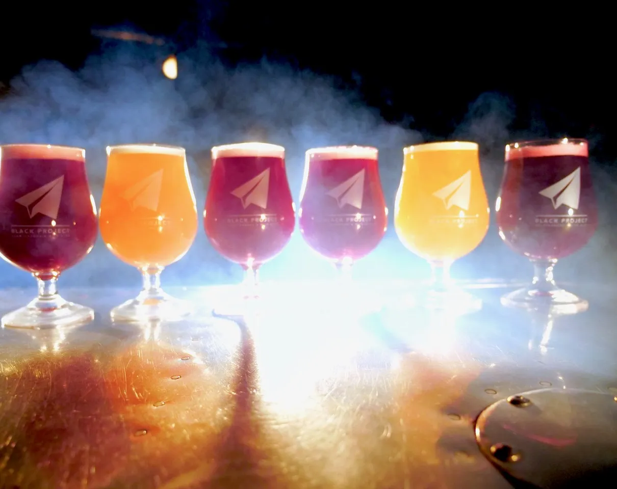 Black Project brengt zes nieuwe, op lambiek geïnspireerde, superfruitige ales uit