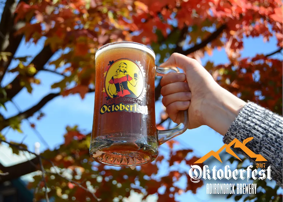 12º Oktoberfest anual de la cervecería Adirondack