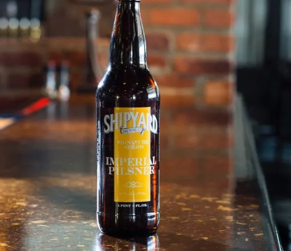 Shipyard Brewing Co. lancia la sua prima birra chiara