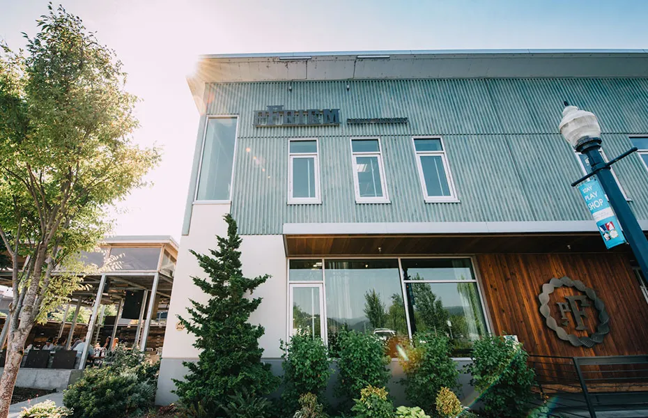 pfriem brygning udvendigt' title='5 Pacific Northwest Breweries til at behage enhver smag