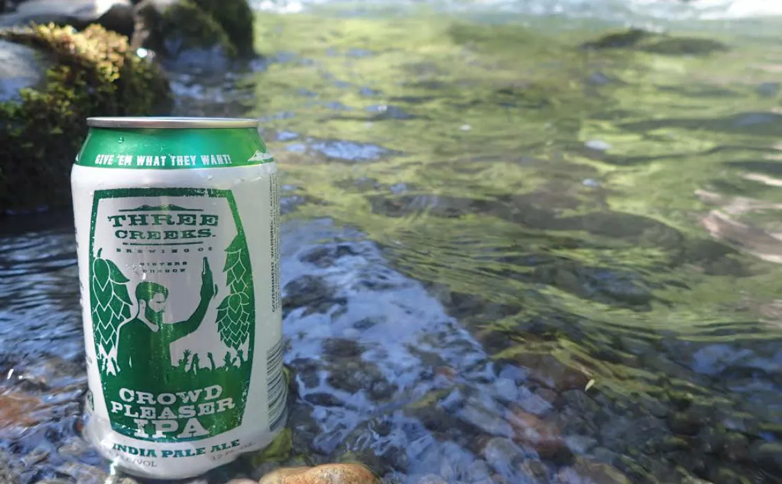 Three Creeks Brewing Crowdpleaser IPA ora in lattina