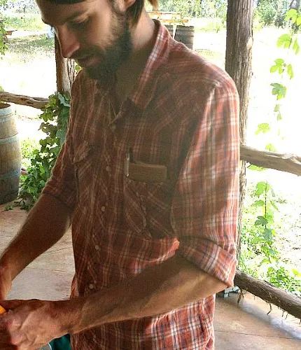 Garrett Crowell nombrado cervecero jefe