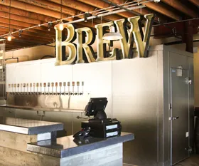 Karl Strauss løfter sløret for nyt smagslokale på Main Brewery i Pacific Beach