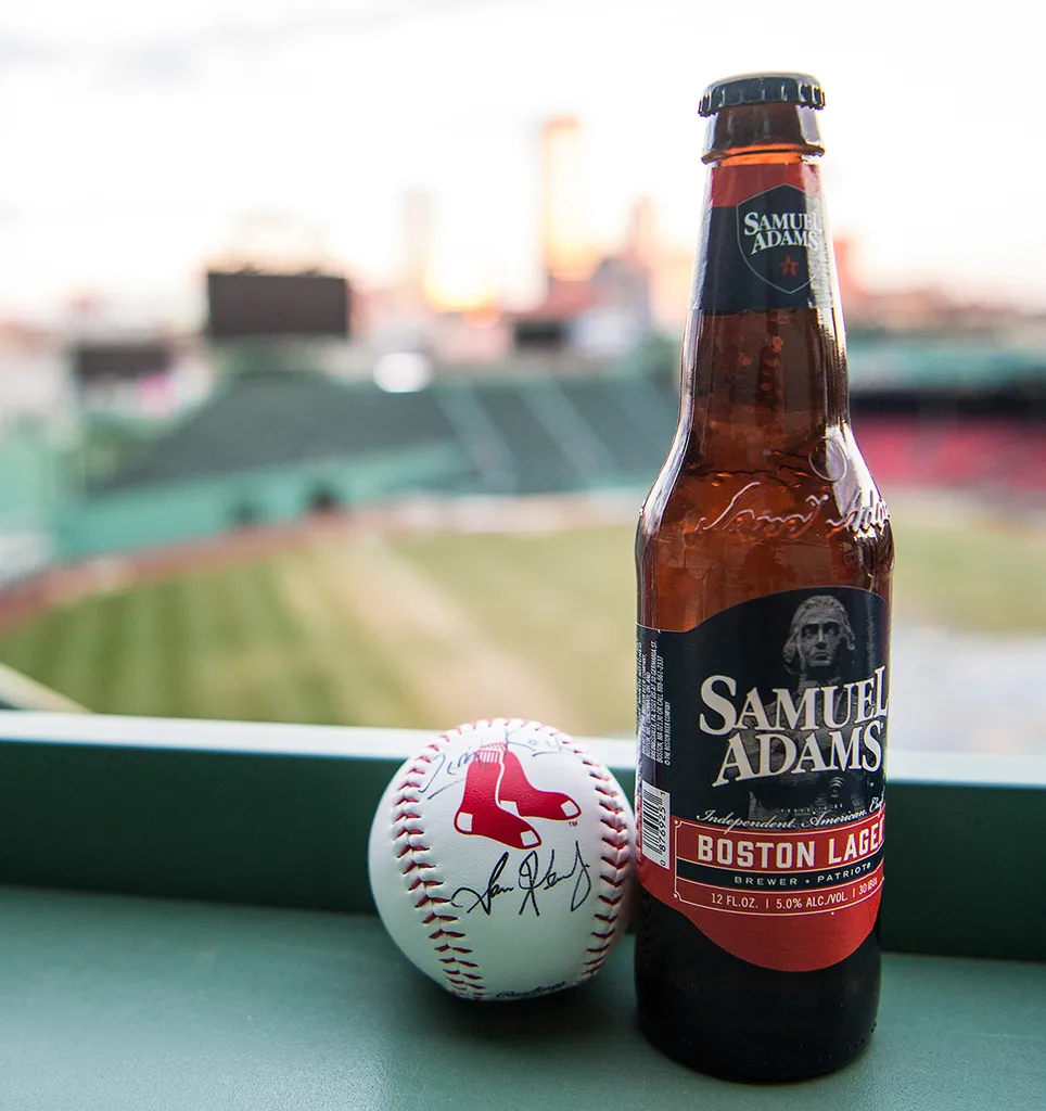 sam adams medias rojas de boston' title='Big Boston News: Sam Adams y los Boston Red Sox anuncian una nueva asociación
