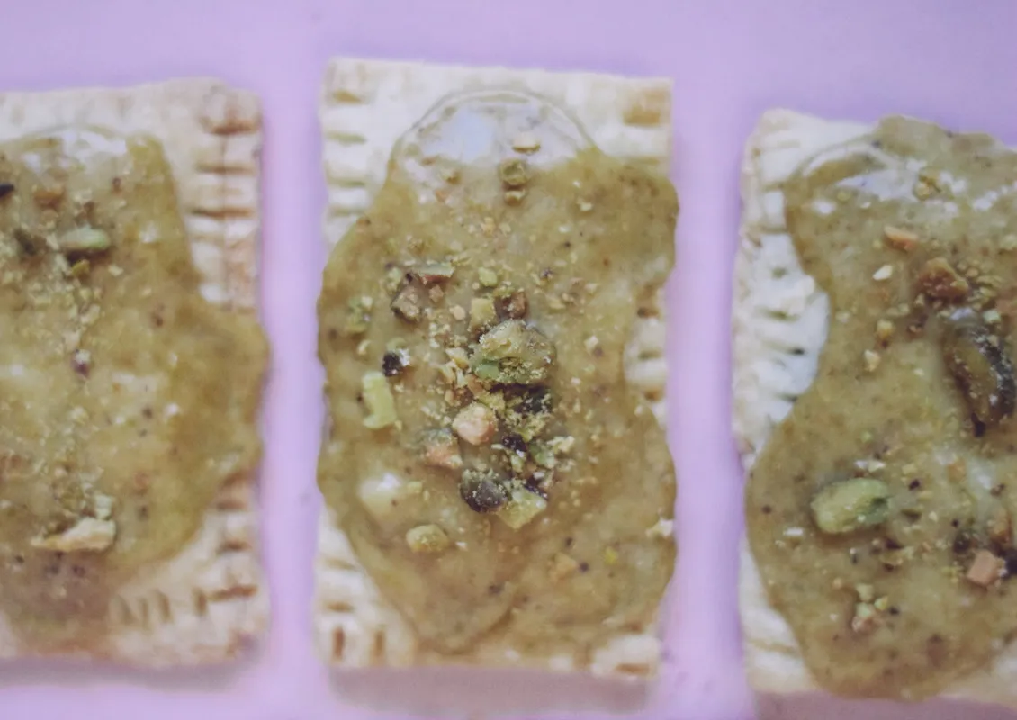 Bierpoptaartjes met pistachenoten en nutella