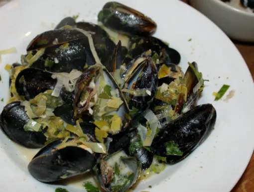 Cozze al vapore con Golden Ale belga